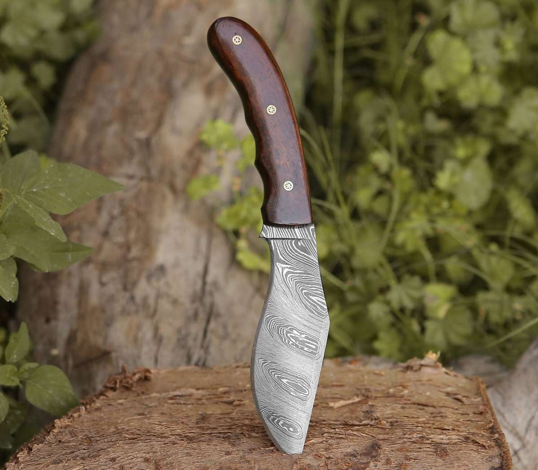 Handcrafted Damascus Pocket Knives for Outdoor Adventures - Shokunin USA