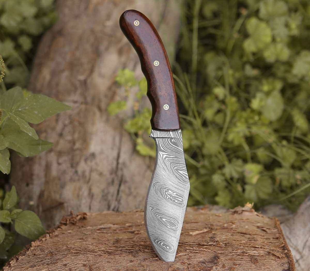 Handcrafted Damascus Pocket Knives for Outdoor Adventures - Shokunin USA