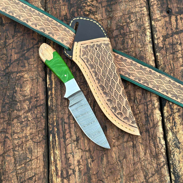 Fixed blade knife. - Yellowstone Damascus Skinner Knife with Hand tooled Sheath & Belt - Shokunin USA