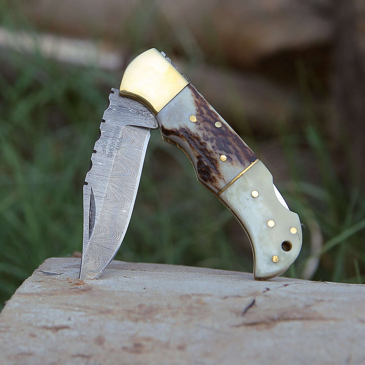Antler Edge Damascus Pocket Knife with Staghorn &amp; Bone Handle