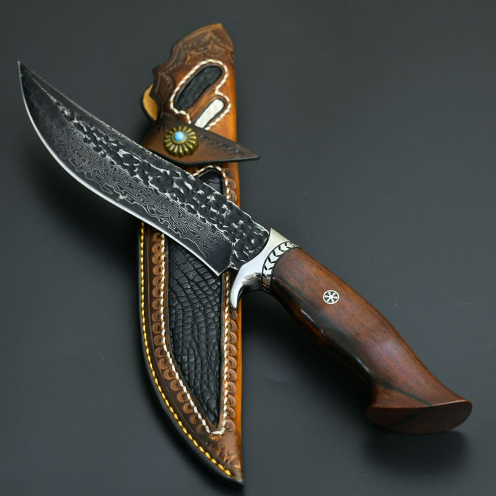 Aphrodite Hunting Knife - Aphrodite Japanese Hunting Utility Knife with Exotic Sandalwood Handle - Shokunin USA