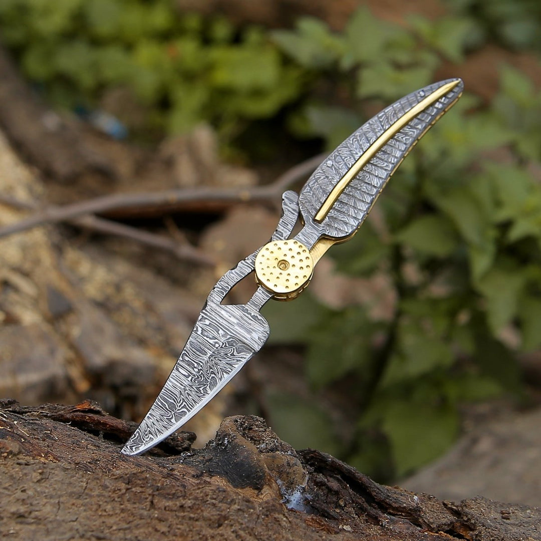Elegance Hunting Knife - Elegance Handmade Personalized Damascus Hunting Pocket Knife with Damascus Handle - Shokunin USA