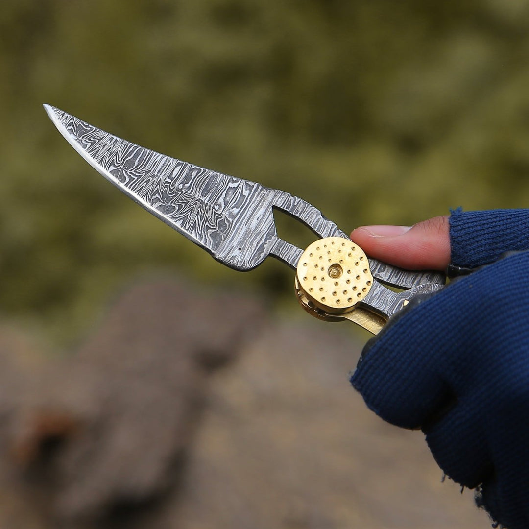 Elegance Damascus Handle - Elegance Handmade Personalized Damascus Hunting Pocket Knife with Damascus Handle - Shokunin USA