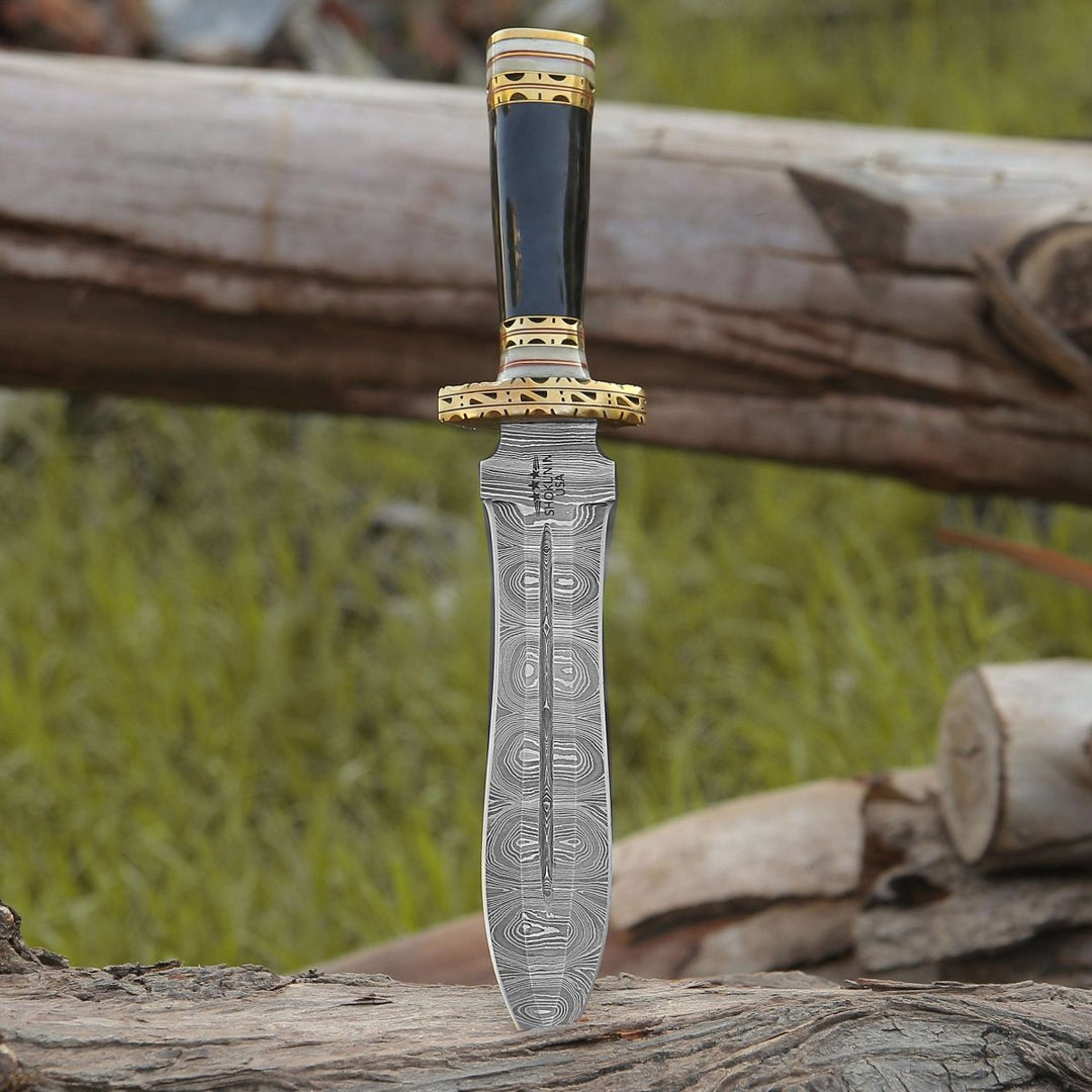 Fear Damascus Fixed Blade Hunting Knife with Bull Horn & Brass Handle - Shokunin USA