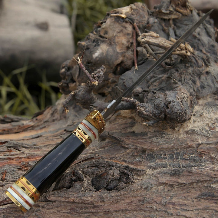 Fear Damascus Bowie - Fear Damascus Fixed Blade Hunting Knife with Bull Horn &amp; Brass Handle - Shokunin USA