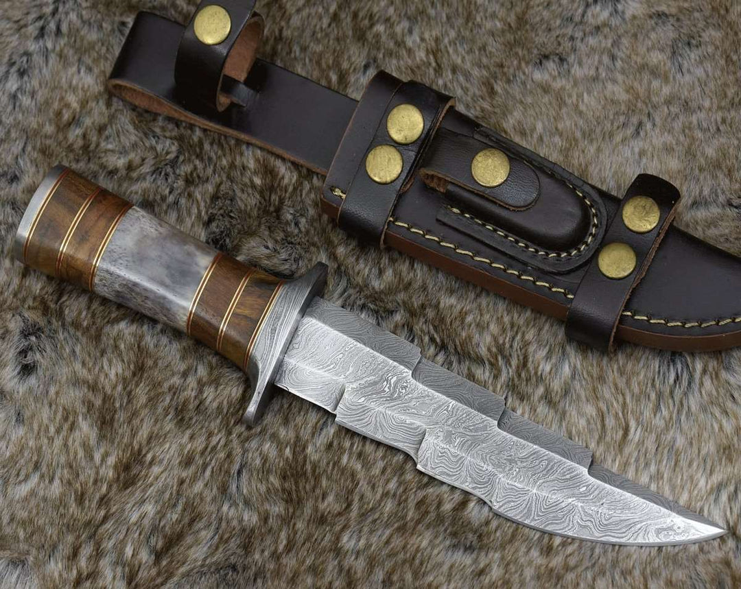 Kris Damascus Knife - Kris Damascus Hunting Bowie Knife with Exotic Rose wood &amp; Bone handle - Shokunin USA