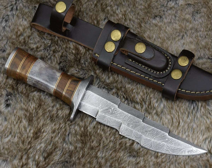 Kris Damascus Knife - Kris Damascus Hunting Bowie Knife with Exotic Rose wood &amp; Bone handle - Shokunin USA