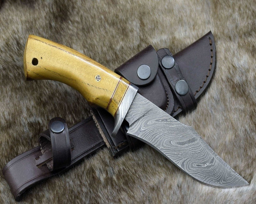 Odyssey Damascus blade - Odyssey Damascus Hunting Knife with Exotic Yellow Heart Handle - Shokunin USA