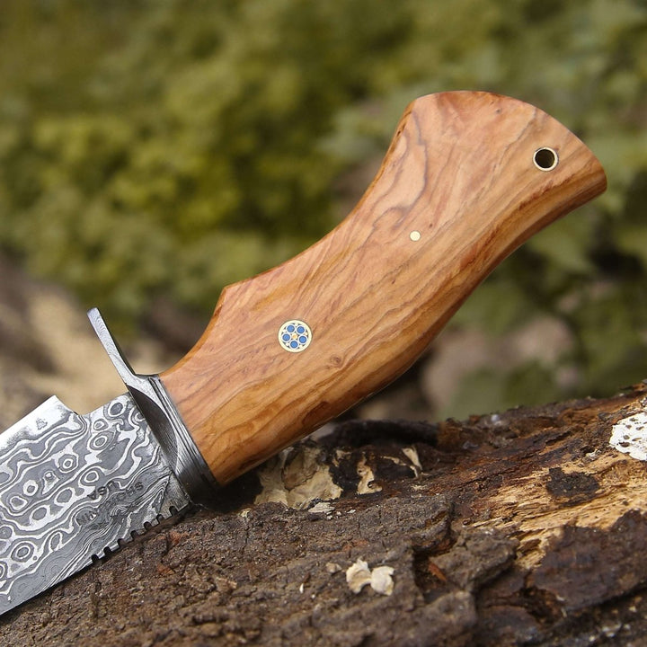 knife damascus steel - Outrider Damascus Custom Hunting Knife with Exotic Olive Wood Handle - Shokunin USA