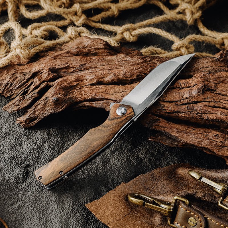 D2 Folding Knives – Polaris D2 Steel Pocket Knife with Exotic Sandal Wood Handle – shokuninusa