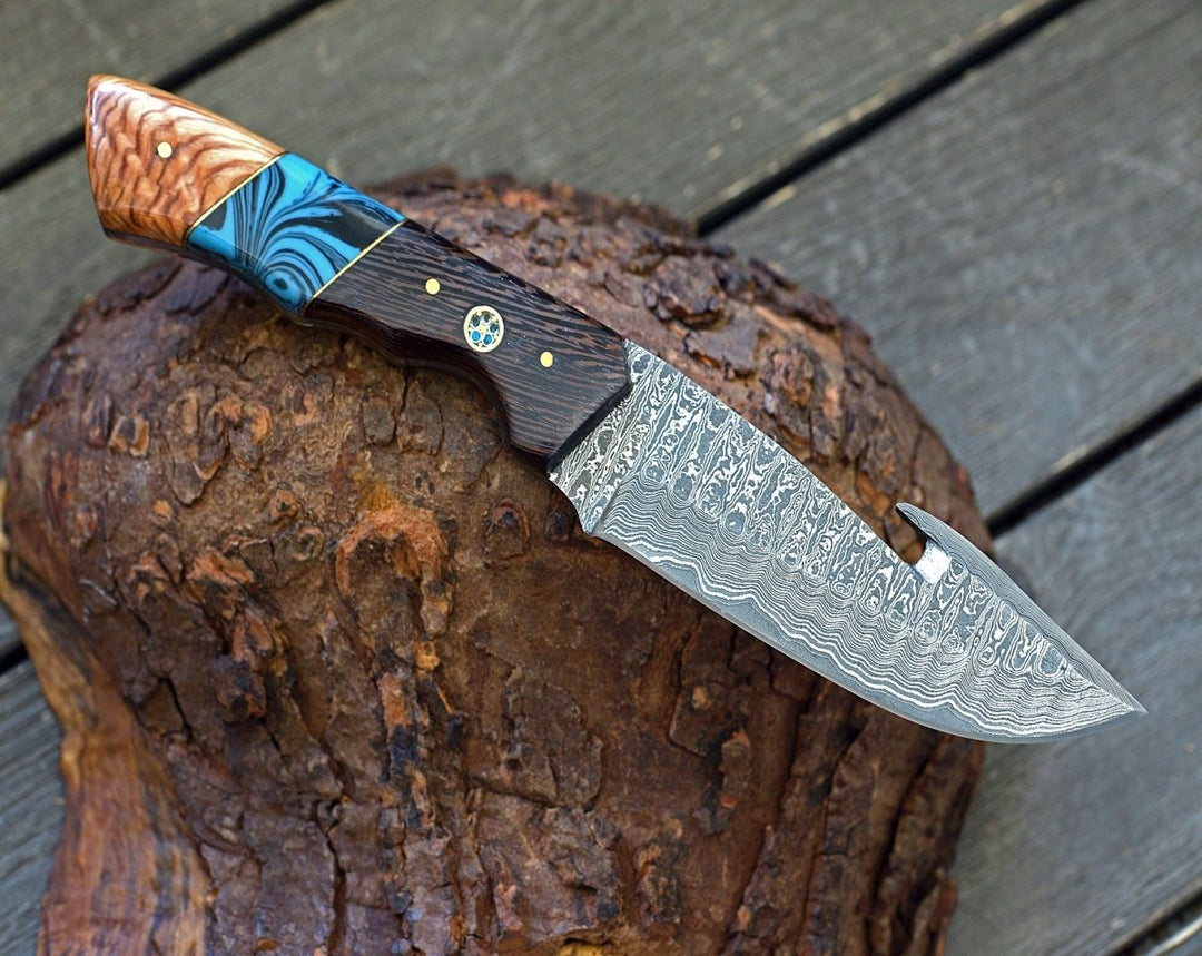 PrimalEdge Damascus Handle - PrimalEdge Damascus Gut Hook Knife with Exotic Wenge Wood and Turquoise - Shokunin USA
