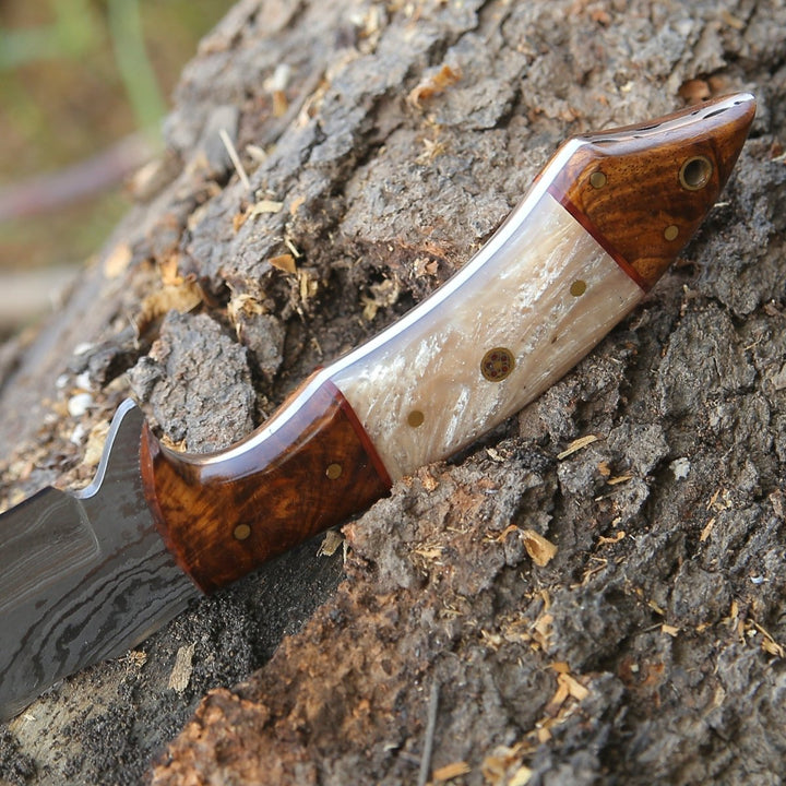 Ravager Damascus blade - Ravager Handmade Damascus Knife with Mother of Pearl Resin &amp; Rosewood Handle - Shokunin USA