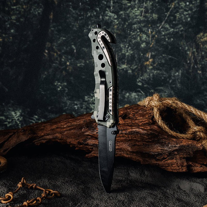 Star Knife Blade - Star Pocket Knife with Serrated Blade &amp; Camouflage Handle - Shokunin USA