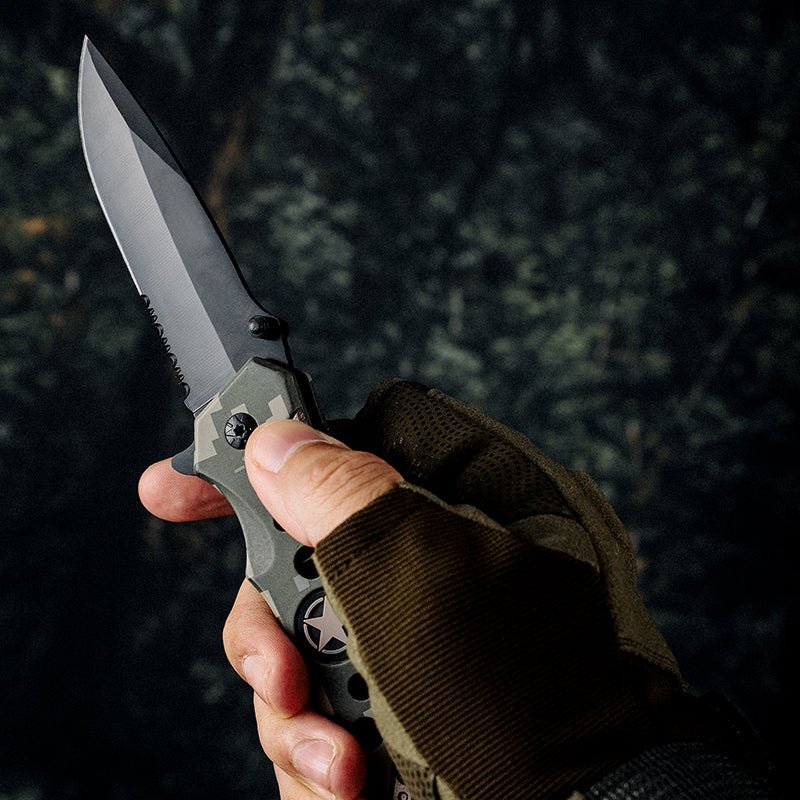 Star Pocket knives - Star Pocket Knife with Serrated Blade &amp; Camouflage Handle - Shokunin USA