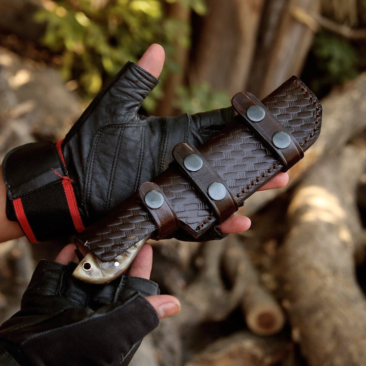 Starlight Knife knives - Starlight Damascus Hunting Knife with Exotic Rosewood &amp; Ram Horn Handle - Shokunin USA