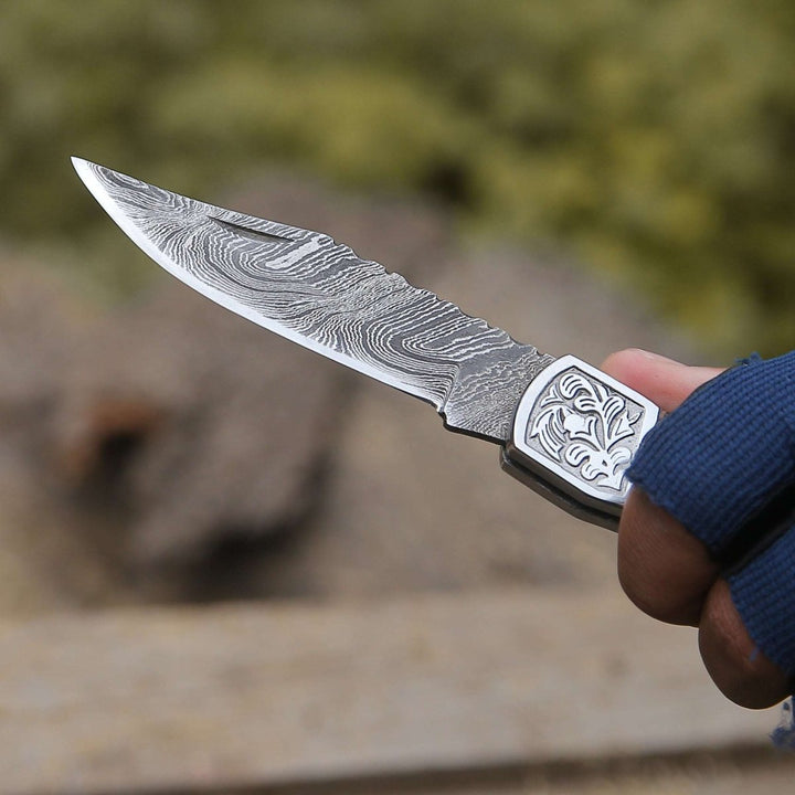 Pocket Cone Handle - Striker Pocket Knife with Pine Cone Handle - Shokunin USA
