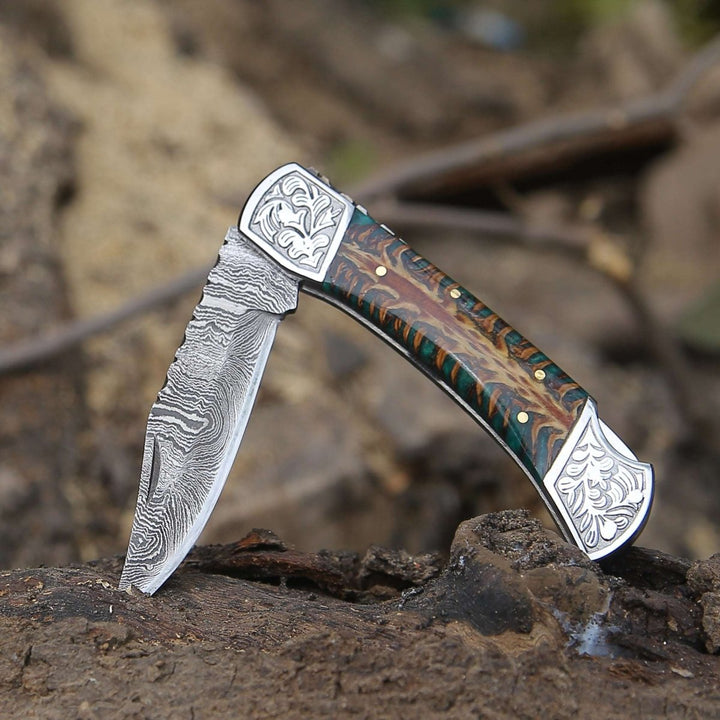 Striker distinctive knives - Striker Pocket Knife with Pine Cone Handle - Shokunin USA