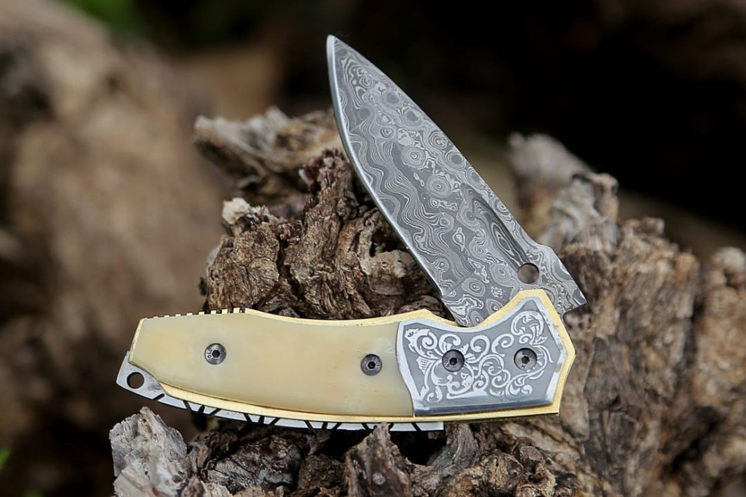 Trailblazer Pocket Handle - Trailblazer Damascus Pocket Knife with Bone Handle - Shokunin USA