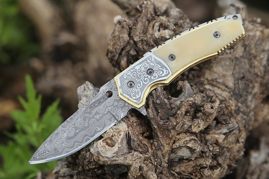 Trailblazer Pocket Knife - Trailblazer Damascus Pocket Knife with Bone Handle - Shokunin USA