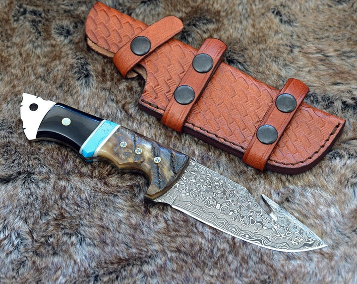 Vertex Hook Knife - Vertex Damascus Gut Hook Knife with Ram Horn &amp; Turquoise Handle - Shokunin USA