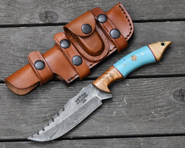 Warlock Olive Handle - Warlock Hunting Knife with Olive Wood and Resin Handle - Shokunin USA