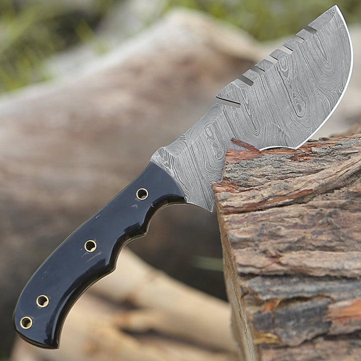 Warthog Damascus knives - Warthog Damascus Tracker Knife with Horn Handle - Shokunin USA