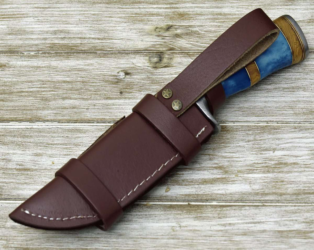 Damascus Knife - Lightbane Damascus Big Game Hunting Knife with Bone, Olive Wood Handle & Sheath - Shokunin USA